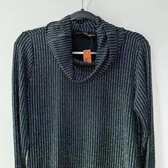 Belldini Black and Silver Metallic Cow Neck Top - Size M - Picture 2 of 10